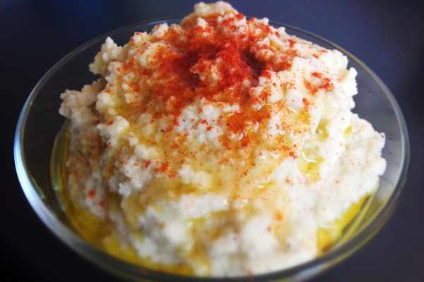 Blumenkohl Hummus