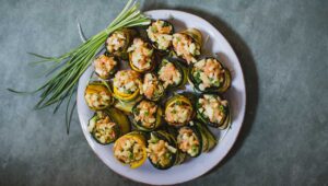 Lachs Zucchini Roellchen Paleo Kochbuch