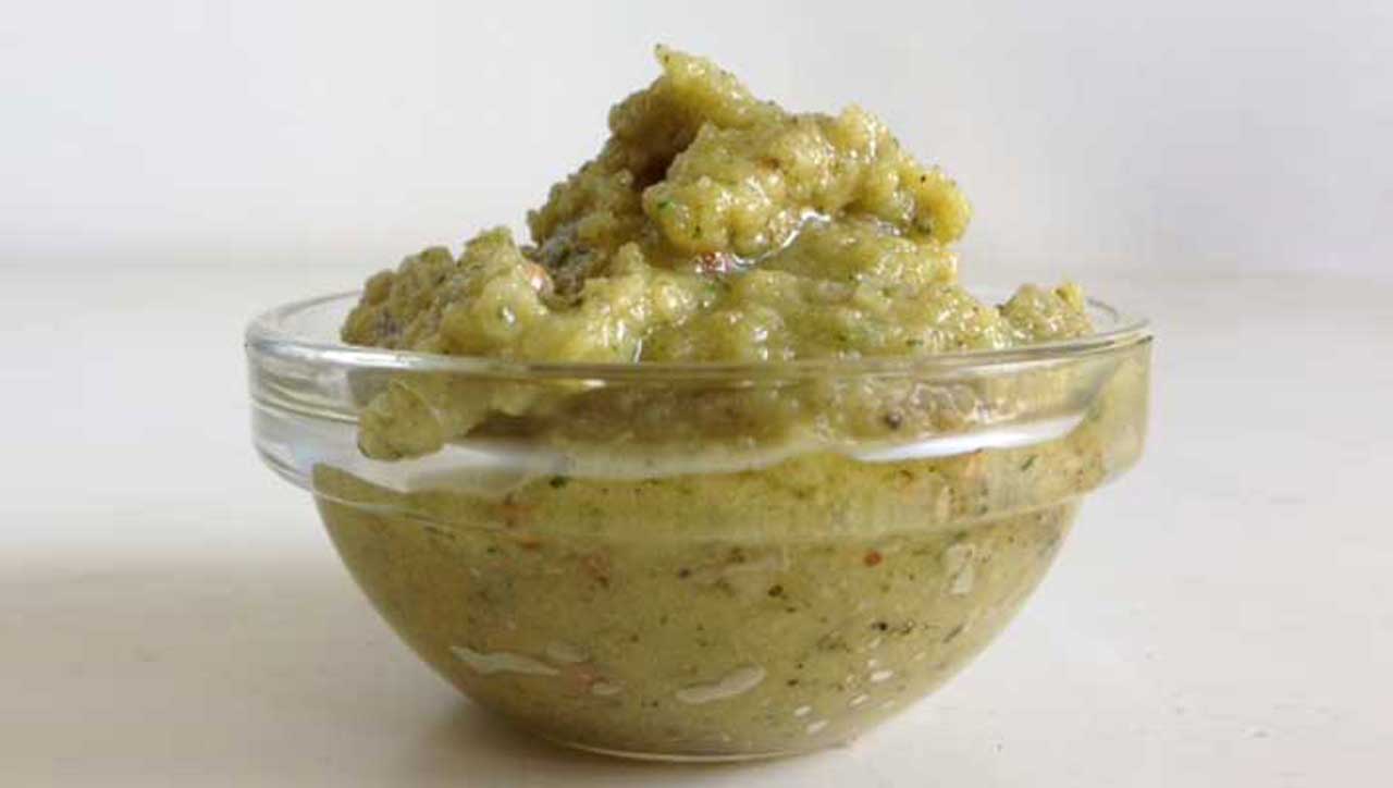 Macadamia Koriander Pesto