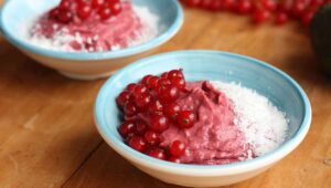 Beeren Smoothie Bowl