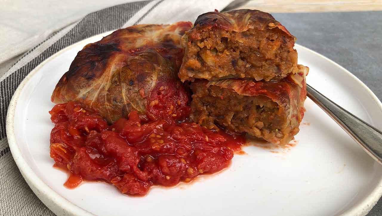Vegetarische Kohlrouladen mit Maronenfüllung - Paleo360.de