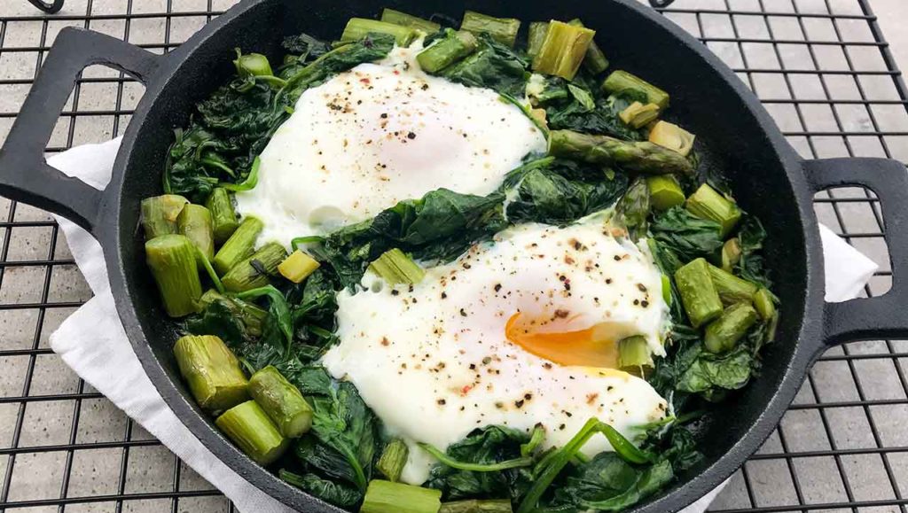 Shakshuka mit Spargel