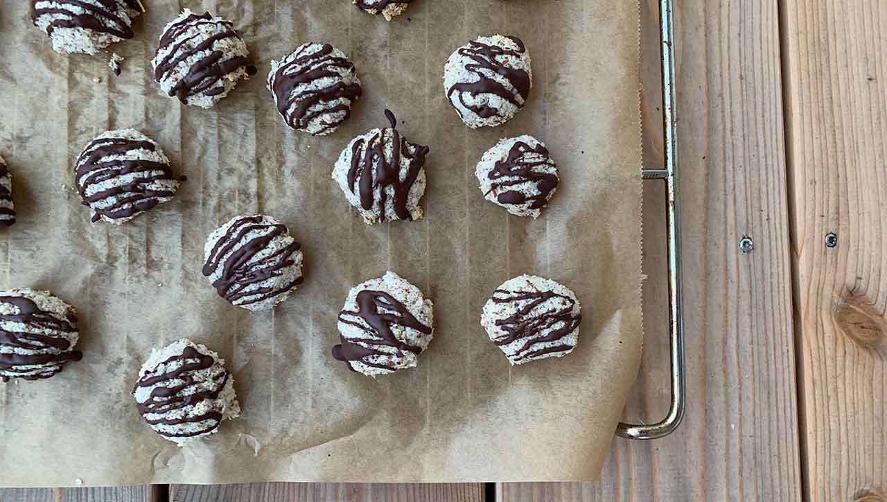 Haselnuss Kokosmakronen: einfach lecker – Paleo360.de
